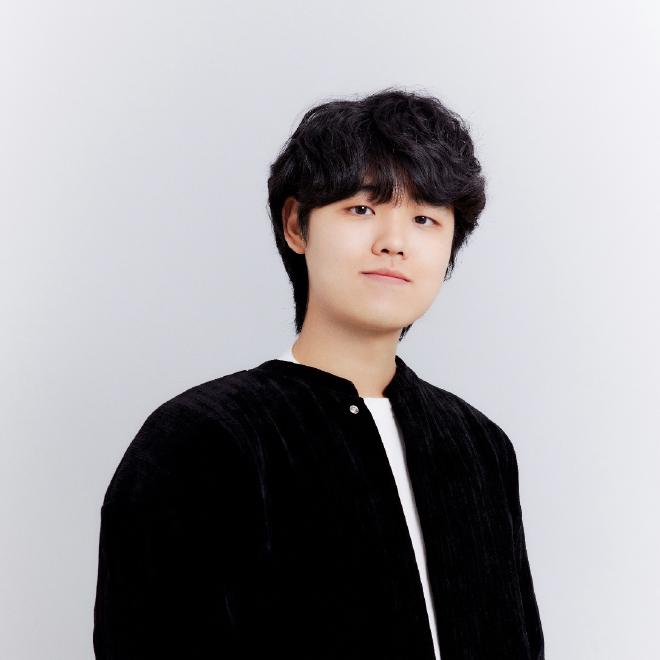 천재웅 (Cheon Jaeung)